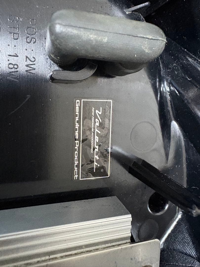 zc33s　ソナー　？　バレンティ　？テールランプ　左右セット