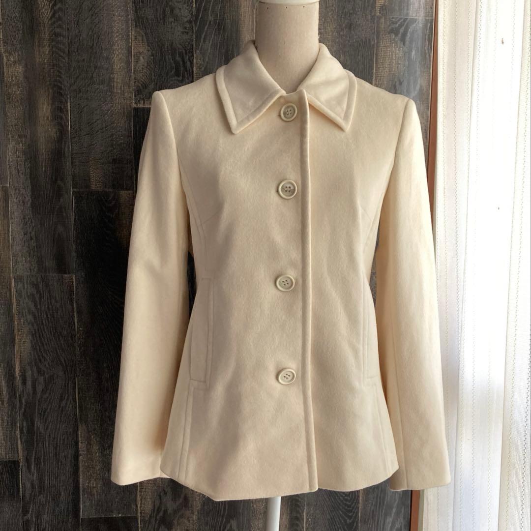 HUGO BOSS 美品 ジャケットコート ファー襟 ショート丈 オフホワイト