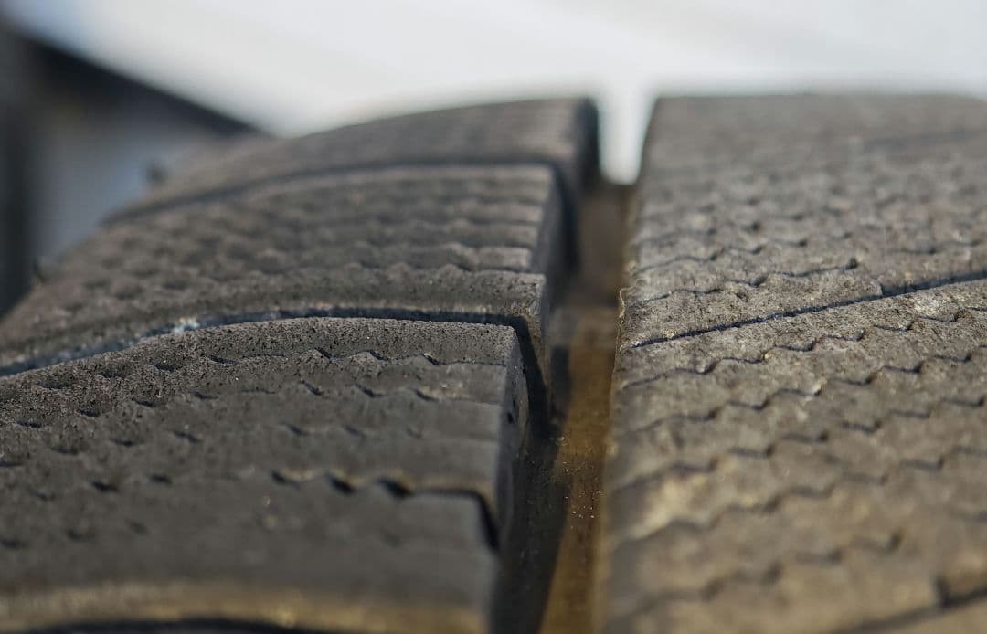 215/45R17 GR86 スタッドレス BLIZZAK VRX3 9.5部山