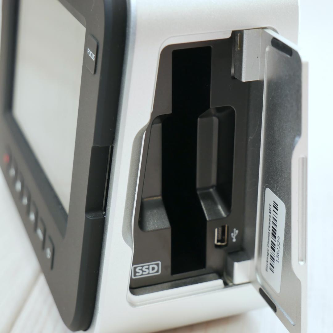 希少良品 BMCC2.5K MFT ② ブラックマジックデザイン シネマカメラ