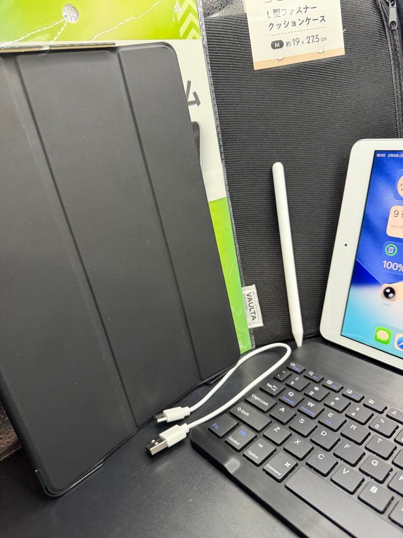 90%ipad第８世代お絵かきケースシートペンシルipadOS26対応