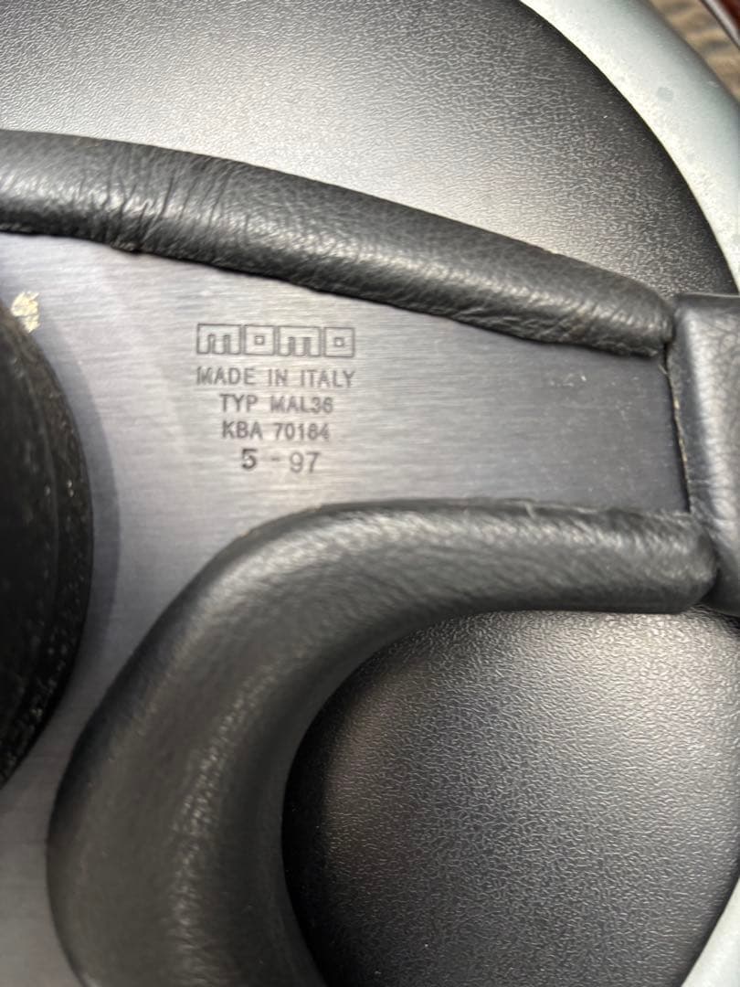 momo ステアリングホイール 本体