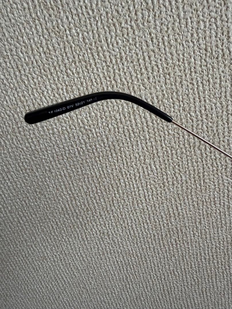 【tttリユース】TOM FORD サングラス FT1042-D ※傷あり