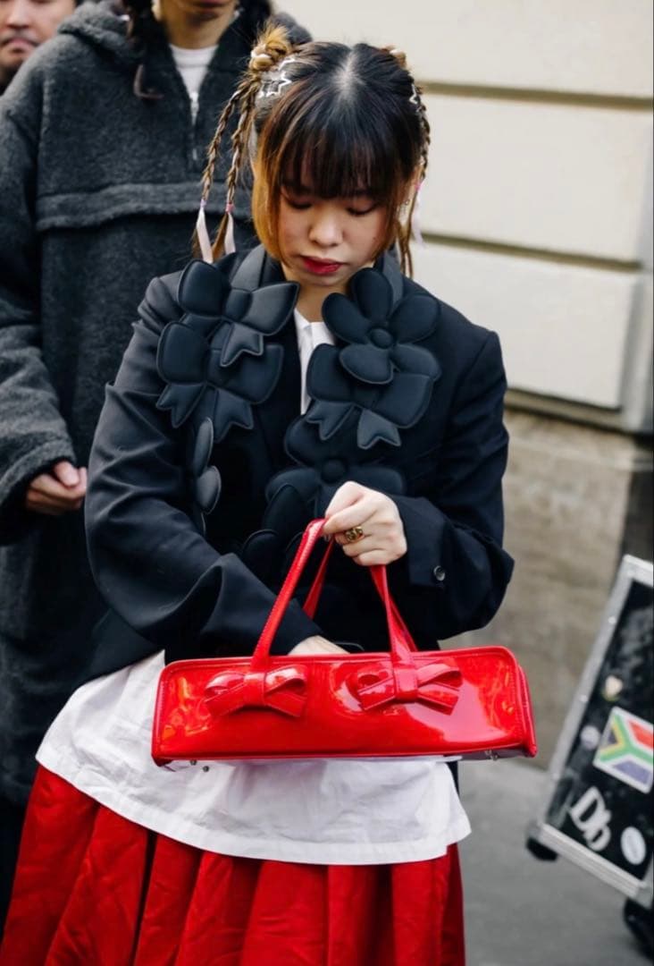 COMME des GARÇONS リボン付きレッドバッグ