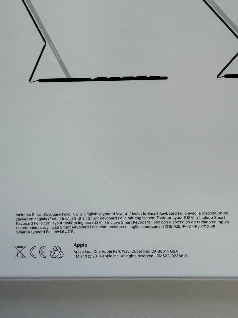 新品未使用iPad Pro用Smart Keyboard Folio 11インチ