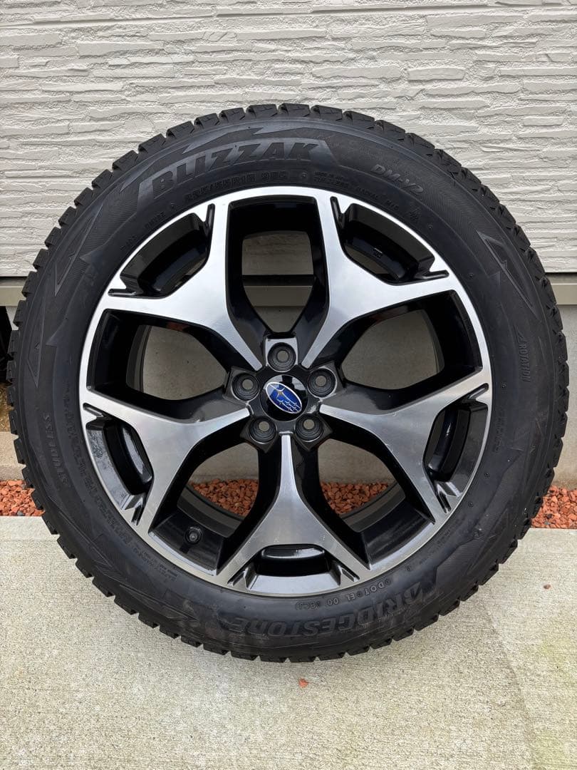 フォレスター純正18インチホイールセット　スタッドレス