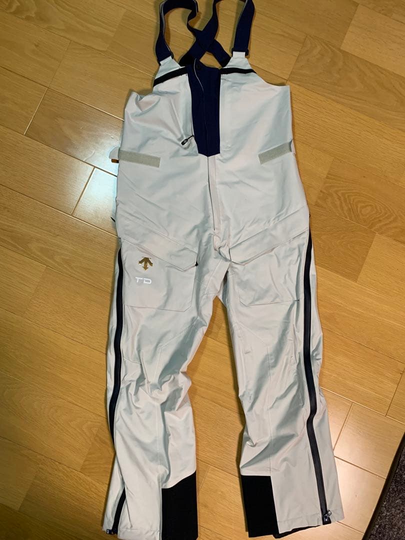 DESCENTEメイトスキーウェアセット