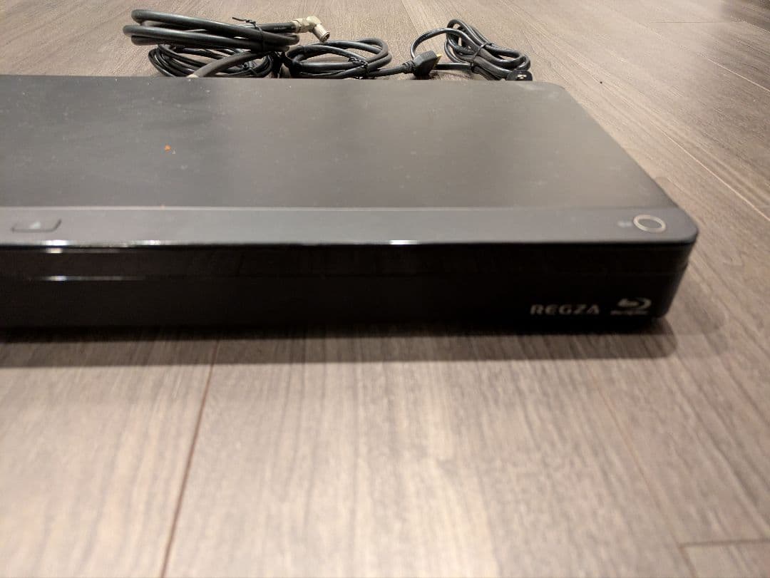 TOSHIBA REGZA ブルーレイレコーダー　DBR-Z620