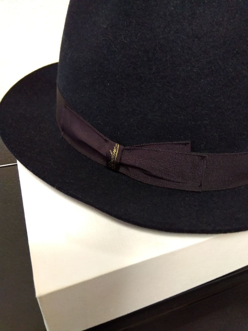 ボルサリーノ 中折れハット ラビットファー　ネイビー　目立った汚れなし