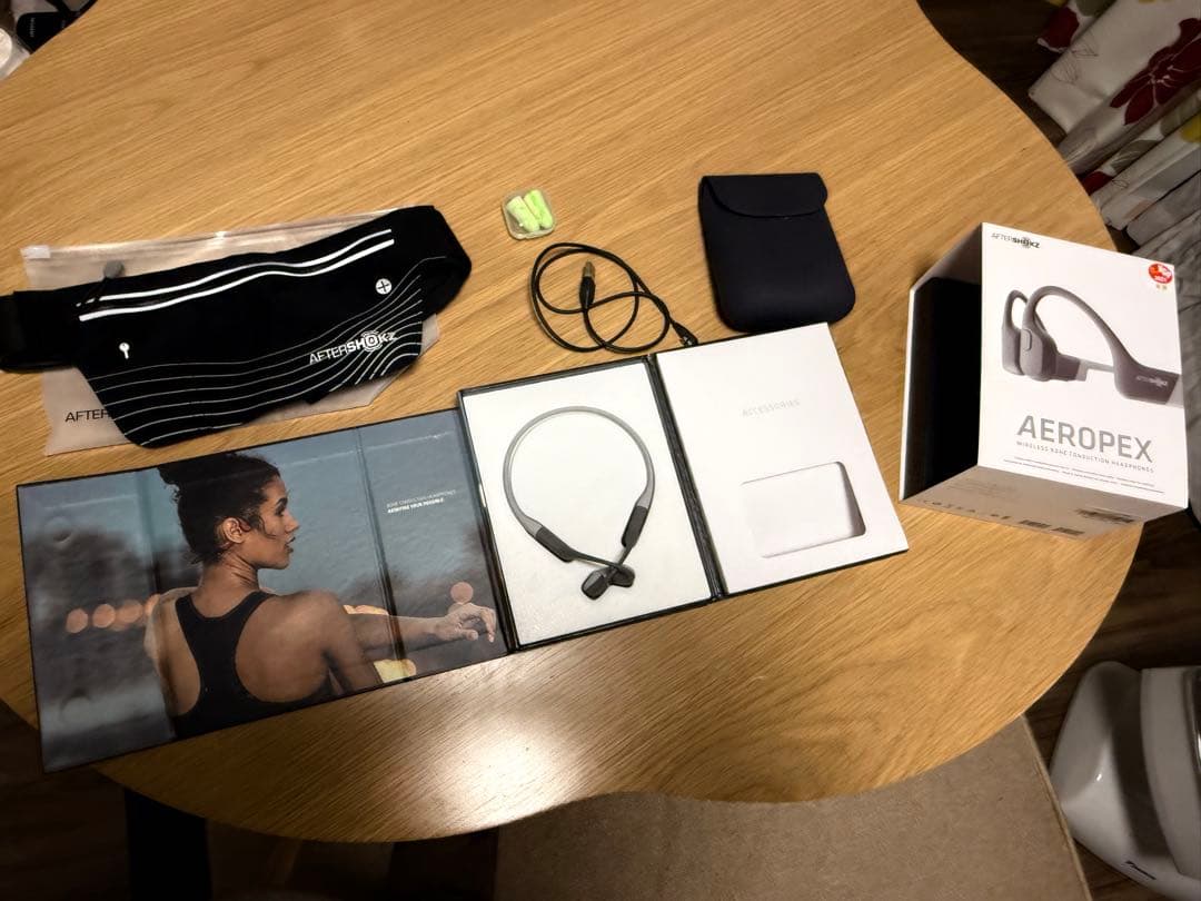 AEROPEX Aftershokz 骨伝導イヤホン