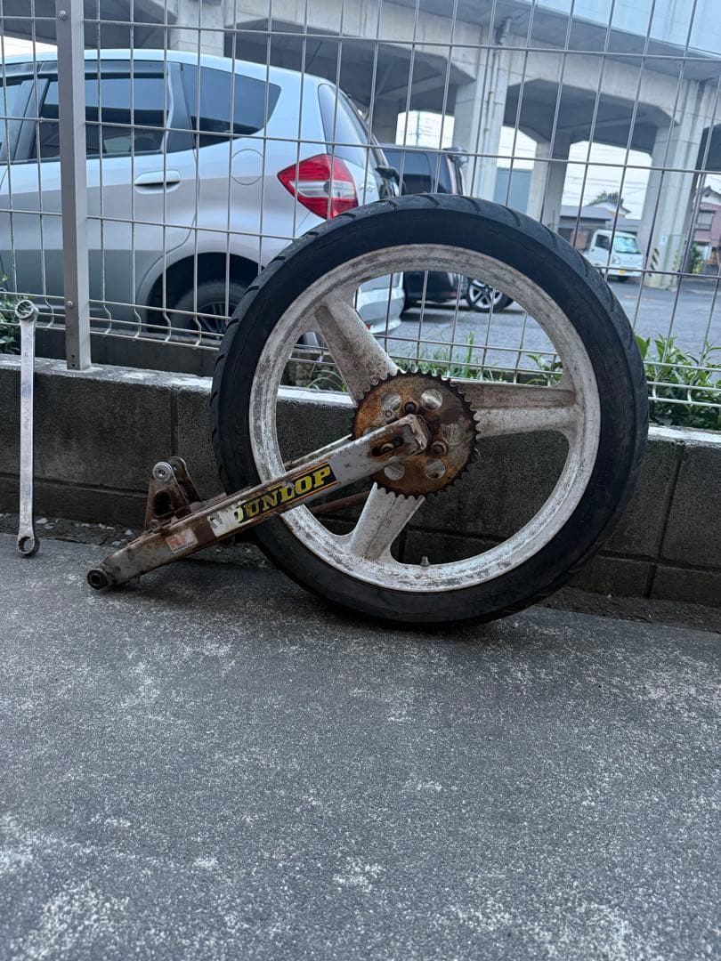 NS50F MBX50 スイングアーム、ホイールセット