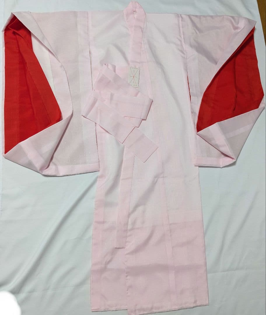 値下げ‼️美品✿寿化粧箱入り 金駒刺繍✿宮参り着物絹 49,500円　長襦袢付き