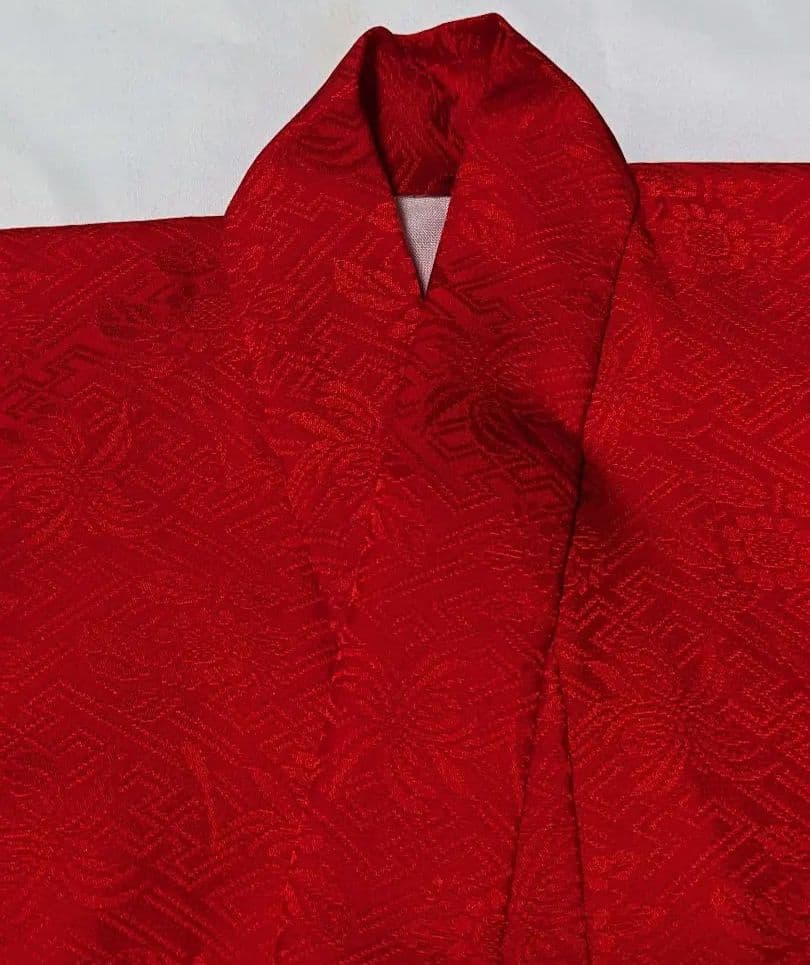 値下げ‼️美品✿寿化粧箱入り 金駒刺繍✿宮参り着物絹 49,500円　長襦袢付き