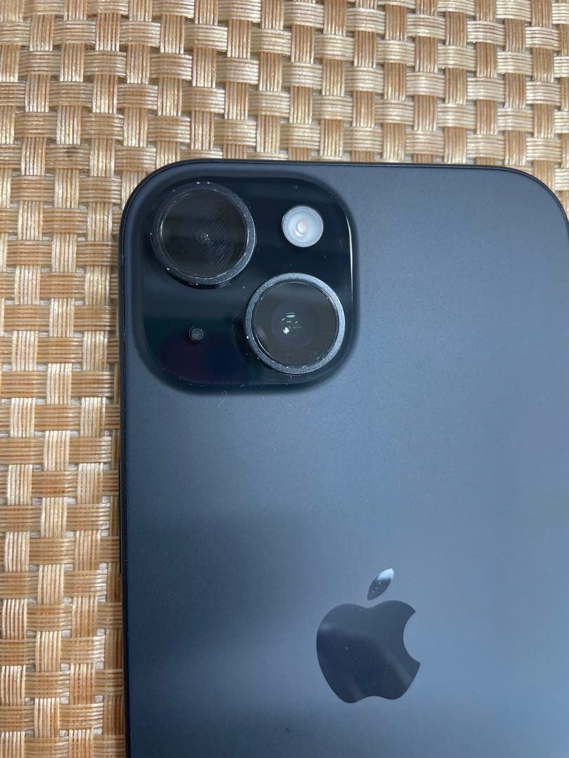 iPhone 15 128 GB ブラックSIMフリー【7984】