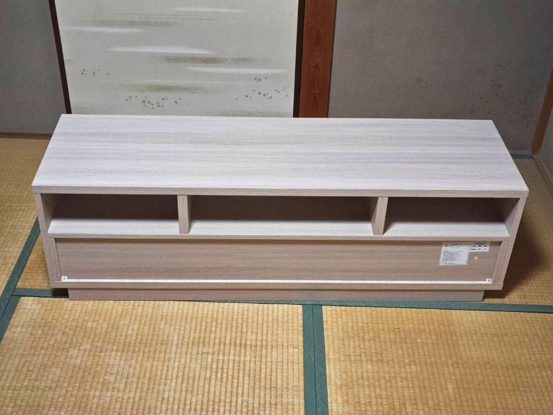 【新品同様】テレビ台（幅約140㎝）ローボードYKF1300N　直接引取り歓迎！