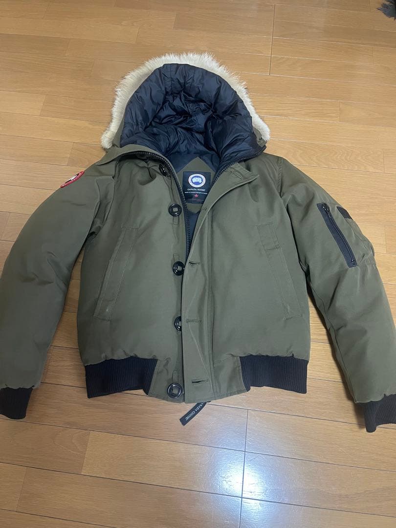 カナダグースダウンジャケット　ラブラドールボンバー