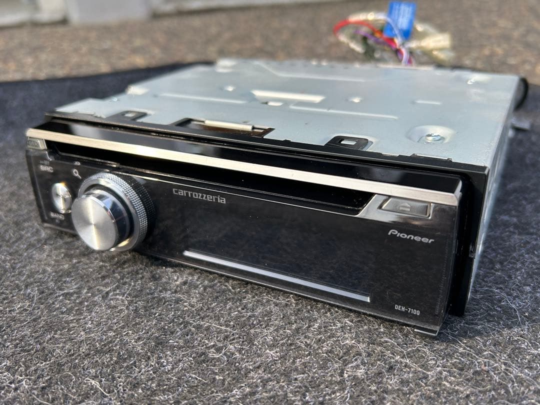 カロッツェリアDEH-7100 1DINオーディオ