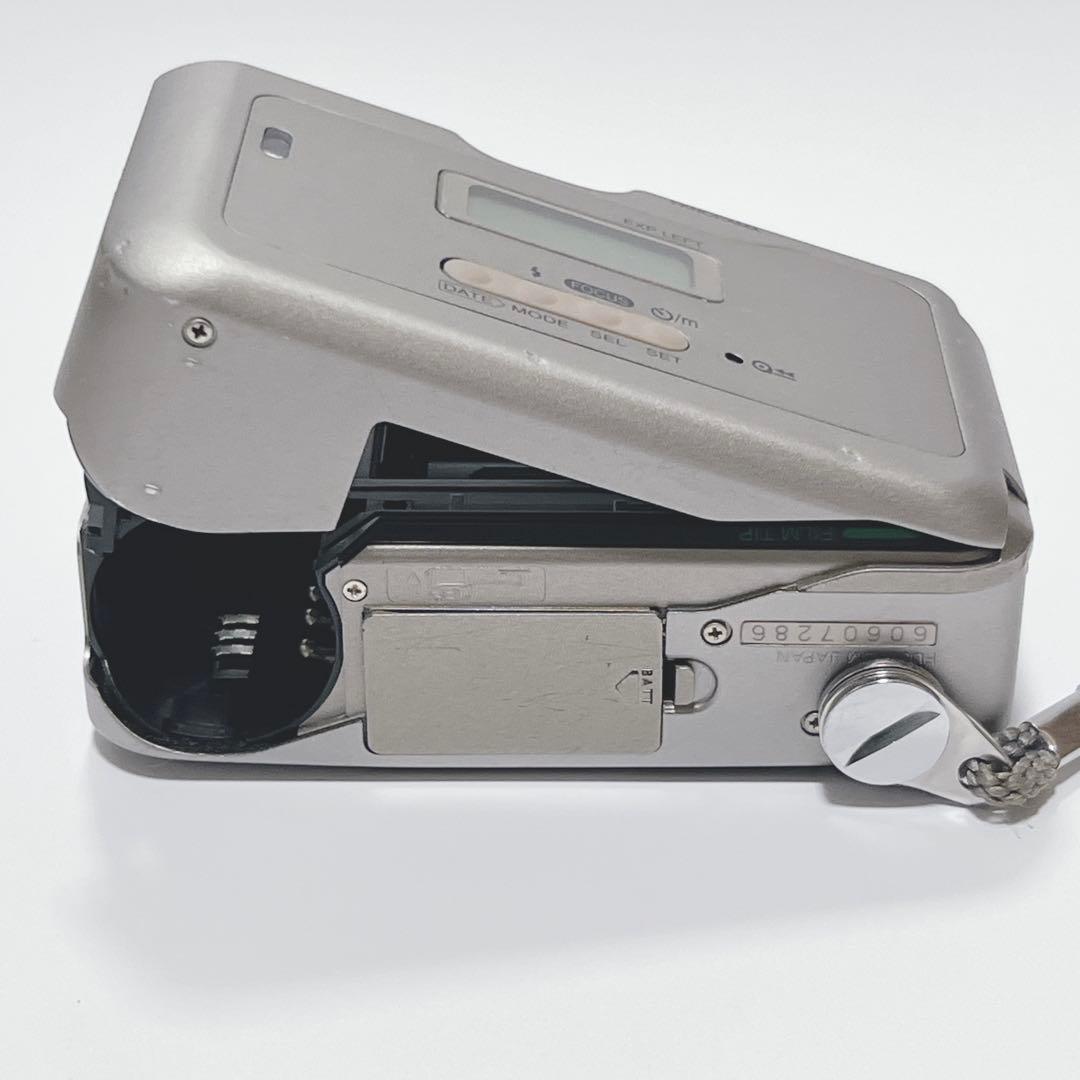 【ジャンク】FUJIFILM CARDIA mini TIARA フィルムカメラ