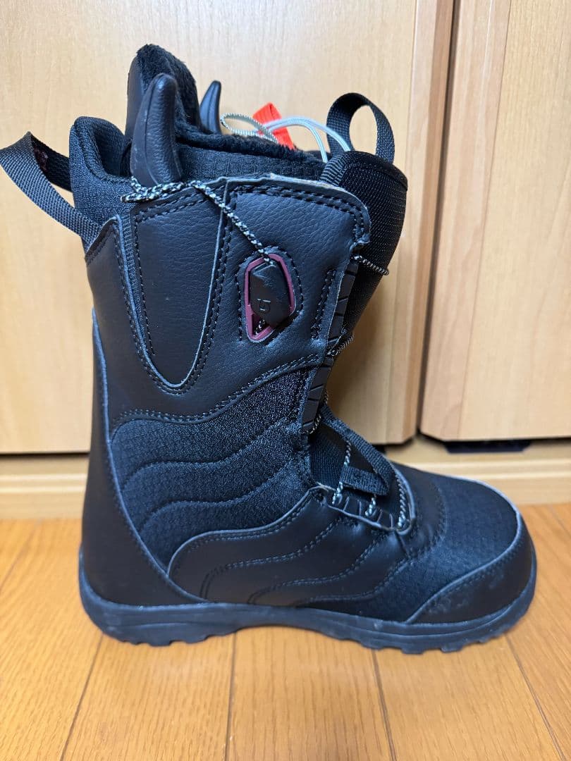 2022 美品 BURTON MINT 22cm グラトリ 女子 ブーツ