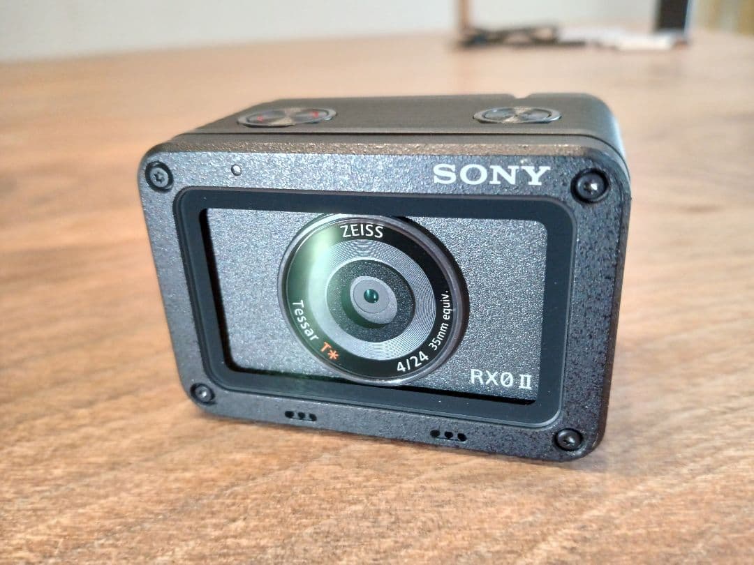 【バッテリー計3個付き】美品 SONY Cyber-shot DSC-RX0M2