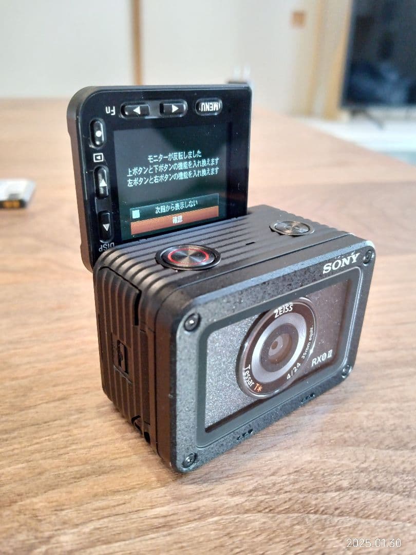 【バッテリー計3個付き】美品 SONY Cyber-shot DSC-RX0M2