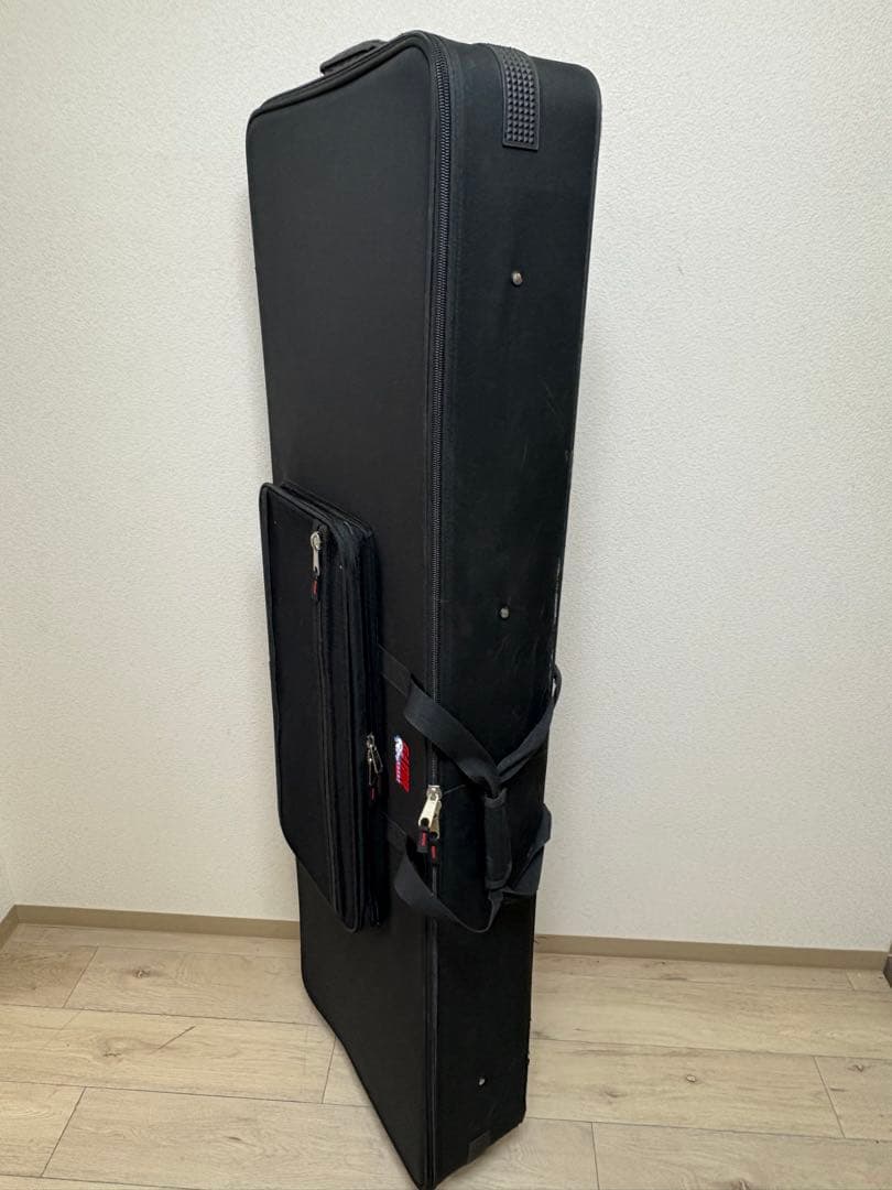 ローランド シンセサイザー RD-300NX GATOR CASES 付き