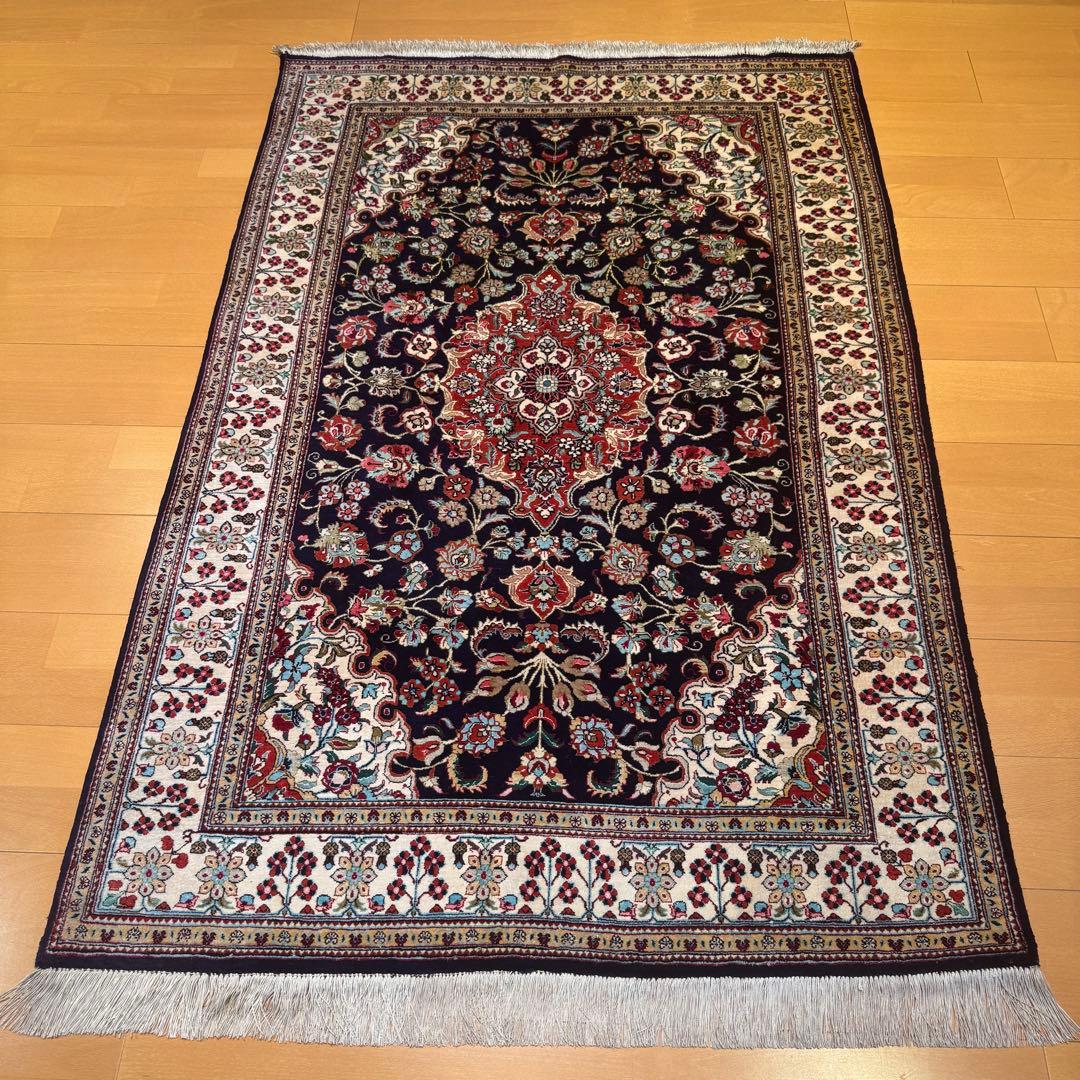 ペルシャ絨毯　シルク 100% SILK クム