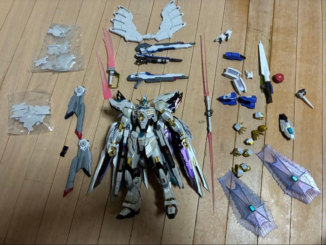 海外製　メタルビルド　ストライクフリーダム　合金　おまけつき