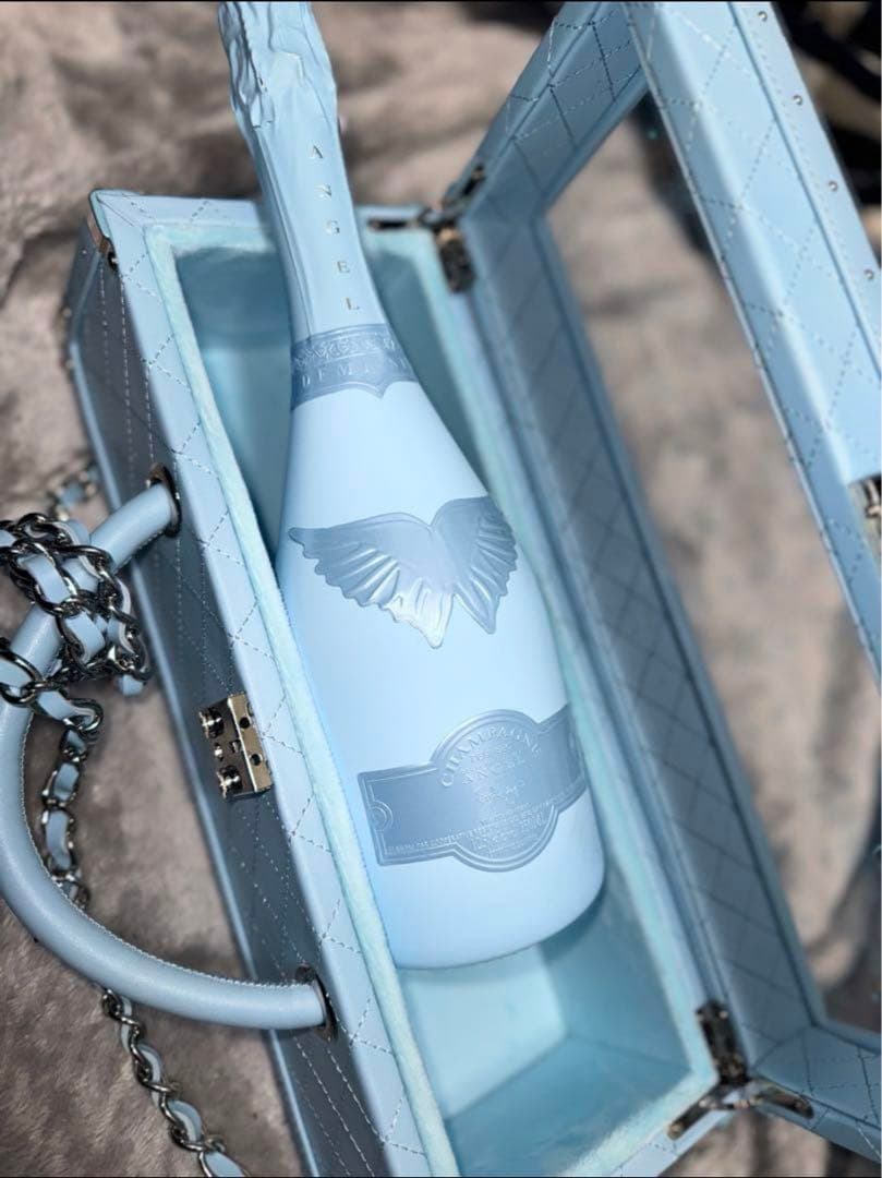 エンジェルシャンパン ドュミセックブルー 3/15まで販売