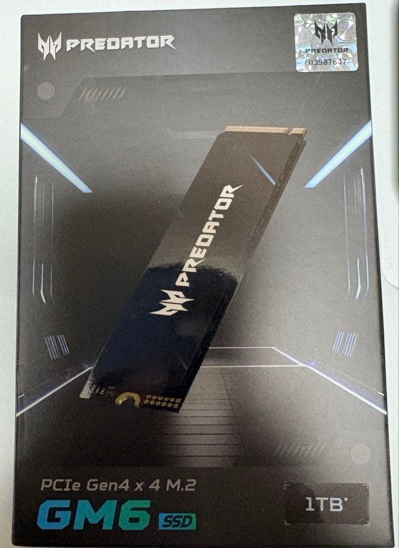 【新品　未開封】内蔵SSD　Acer Predator GM6 1TB SSD