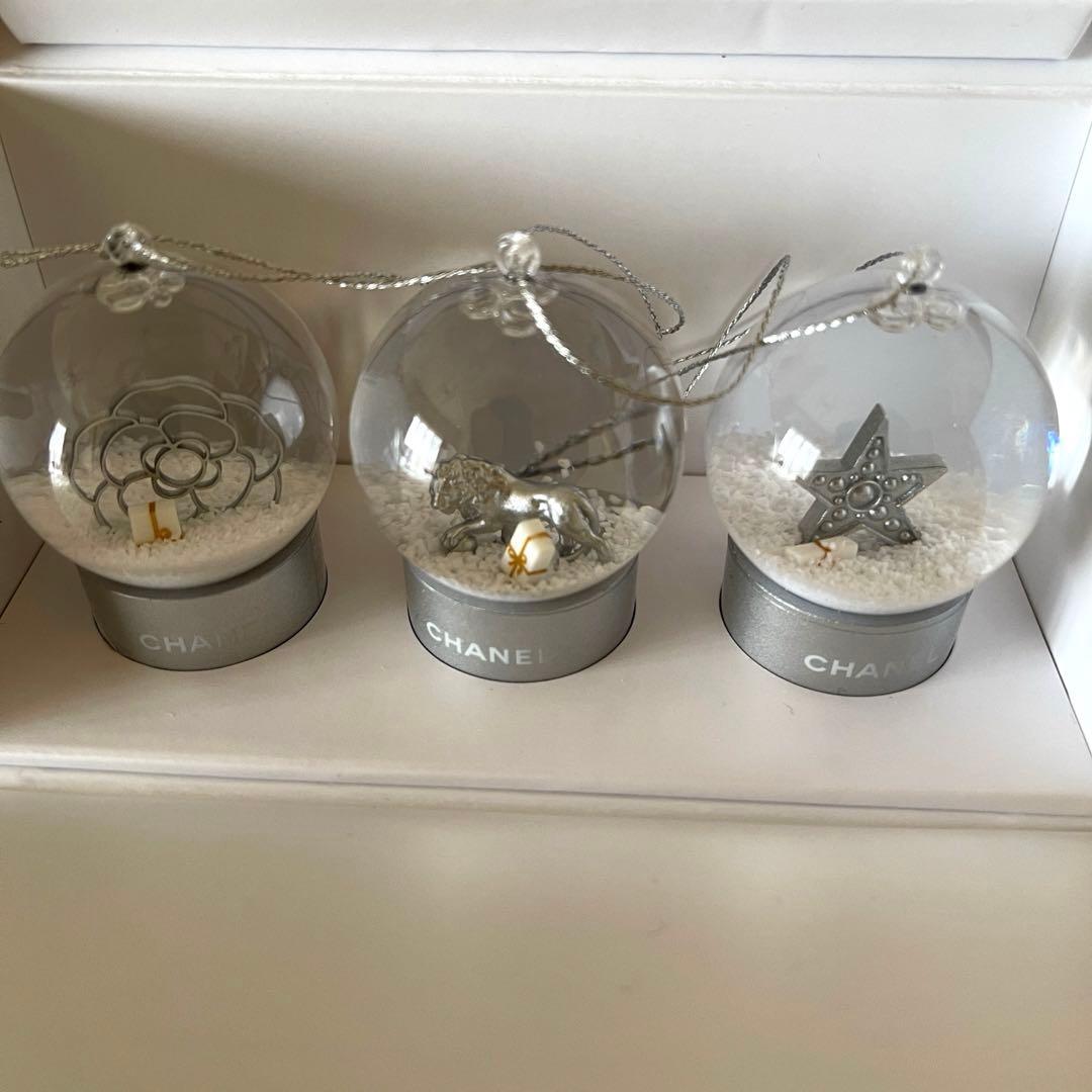 シャネル　ノベルティ　ミニスノードームセット