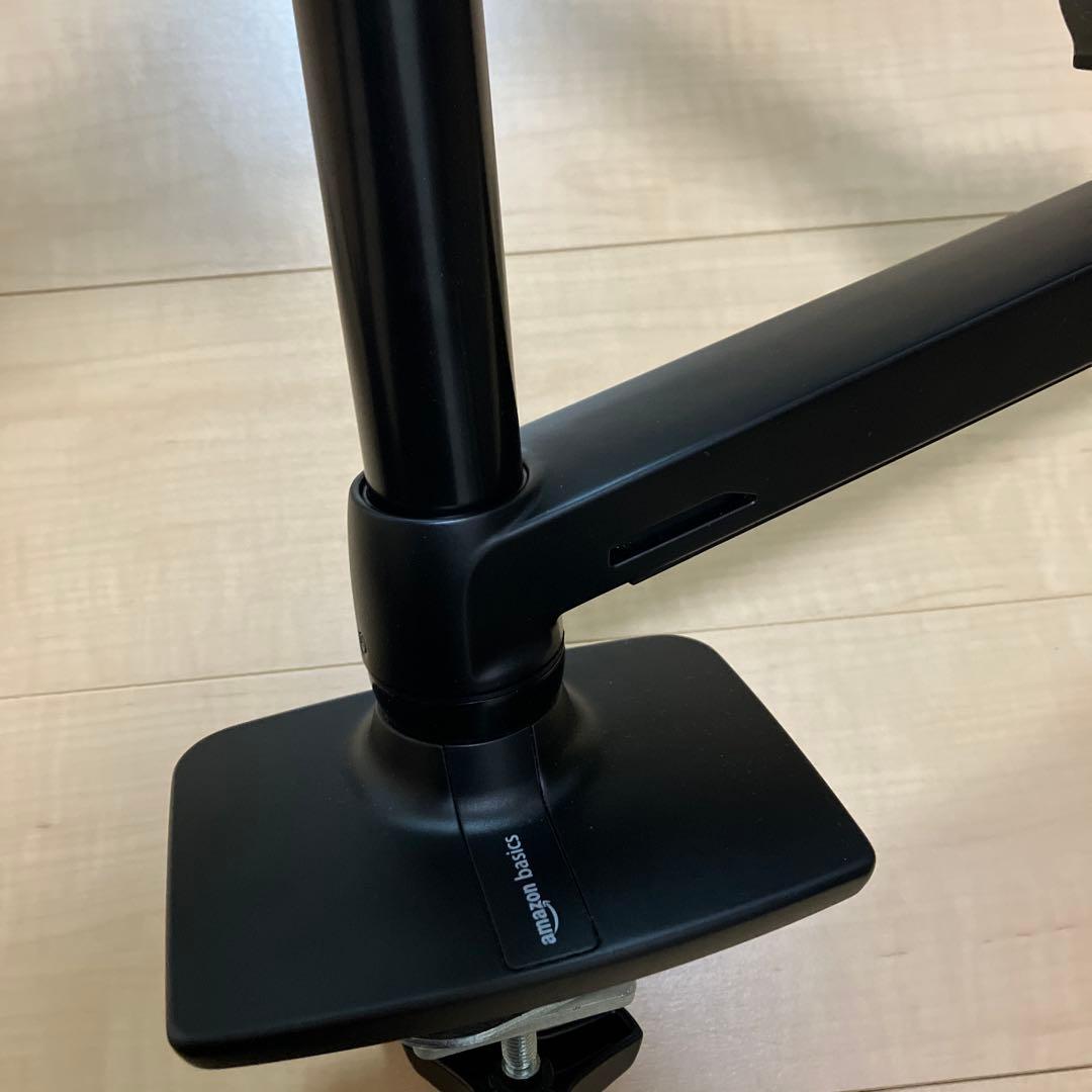 amazon basics モニターアーム　おまけ付き