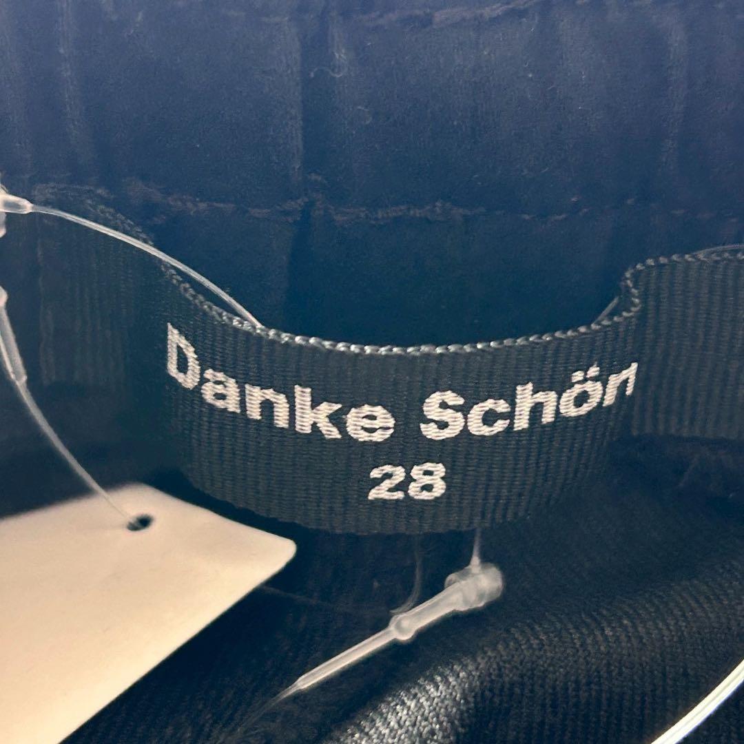 タグ付き　ダンケシェーン　カーゴパンツ　フラップポケット　ブラック　【28】S