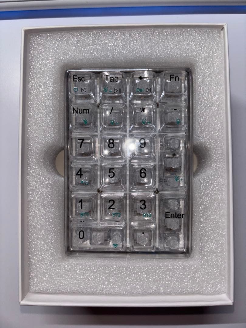 Logicool G735 & AULA アイスクリスタルテンキー