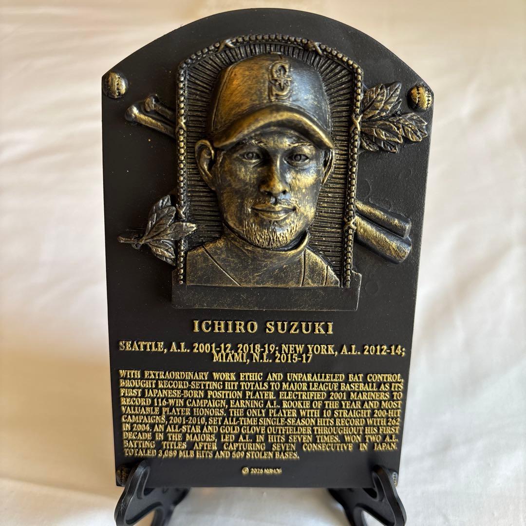 イチロー MLB殿堂入り彫刻プラーク　盾　記念品