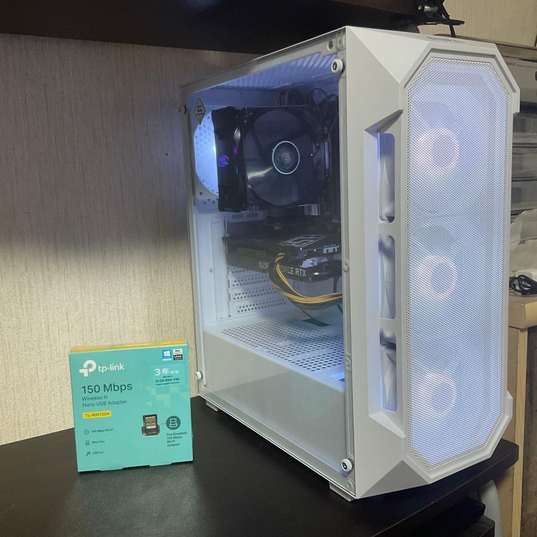 高性能白ゲーミングPC/i7 9700f/RTX2070 FPS快適プレイ