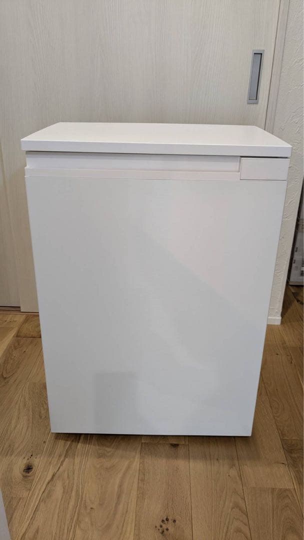 【新品未使用】アイリスオーヤマ 冷蔵庫 66L 奥行スリム IRSN-7A-W