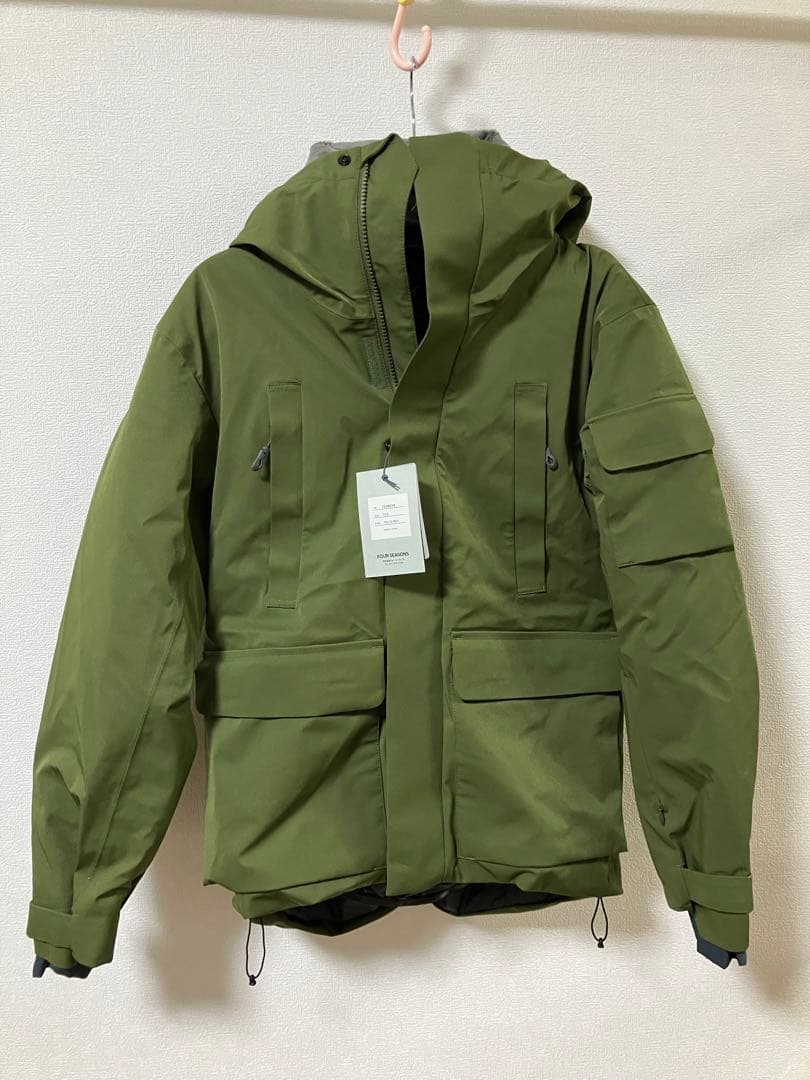 スノーボードジャケット