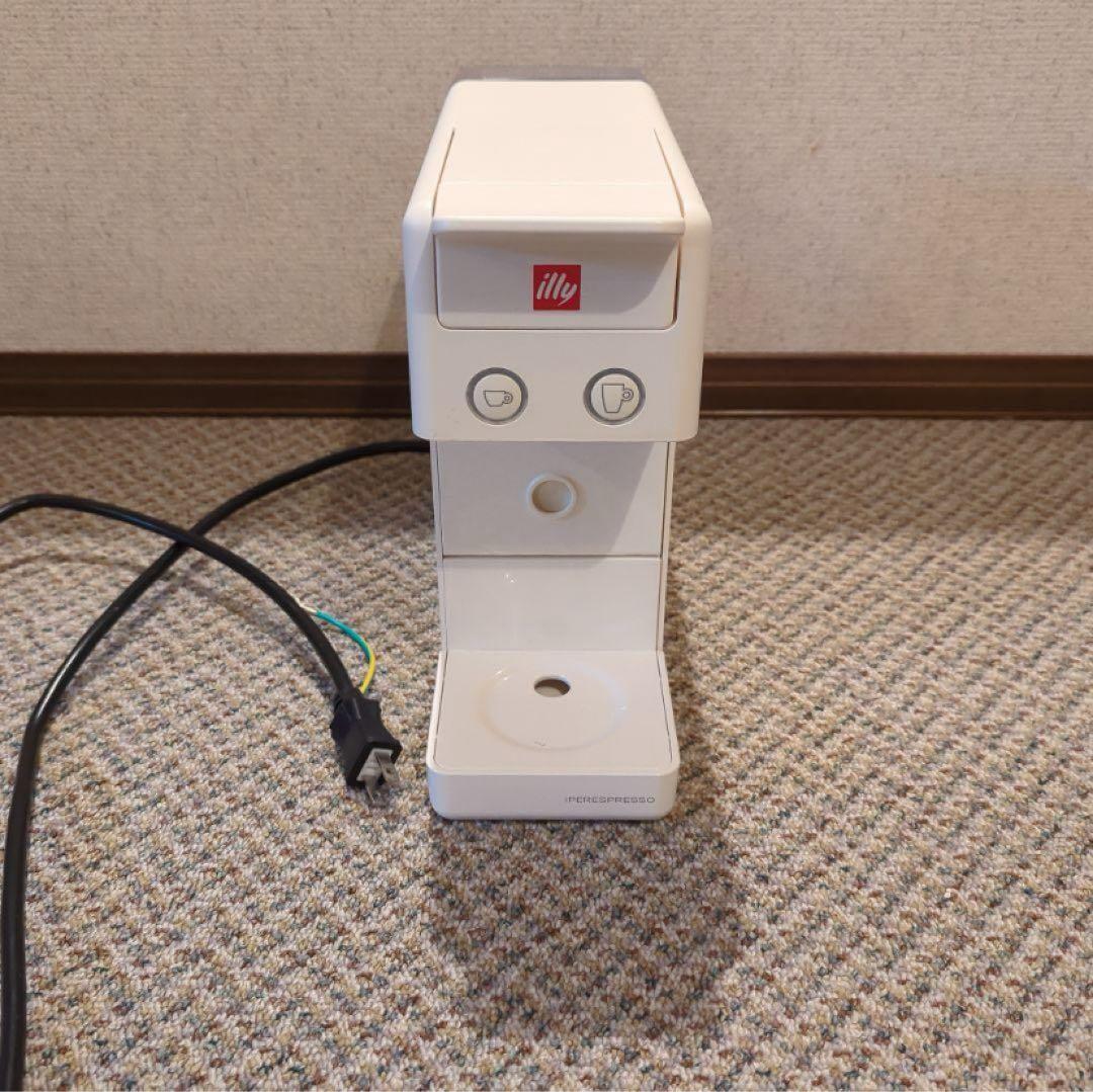 illy エスプレッソマシン ホワイト　コーヒーメーカー