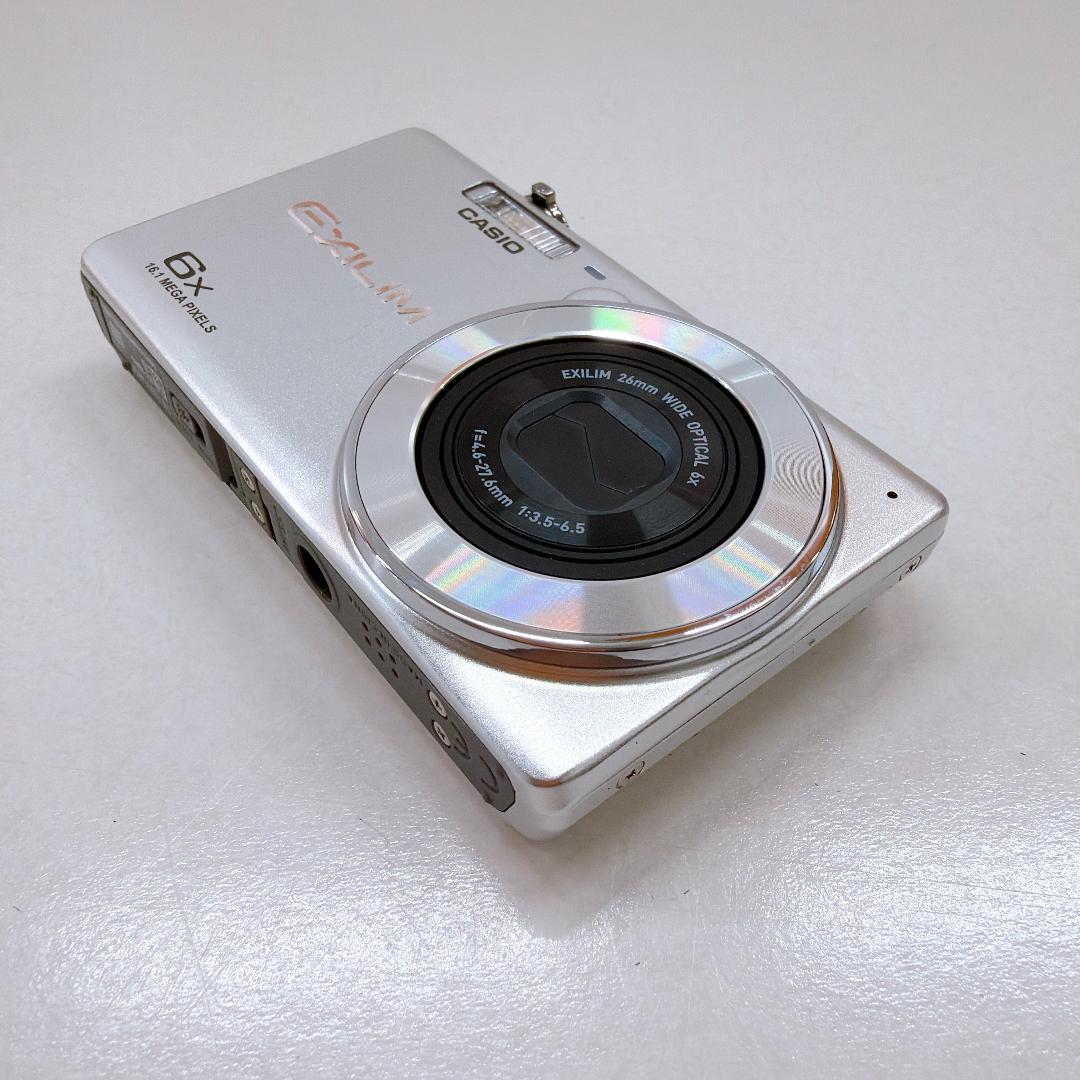【極美品】CASIO カシオ EXILIM EX-Z880 シルバー デジカメ