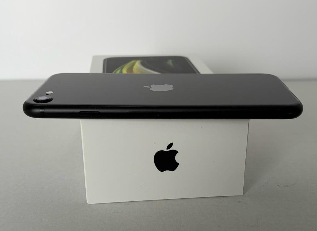 Apple iPhone SE (第2世代) 2台セット