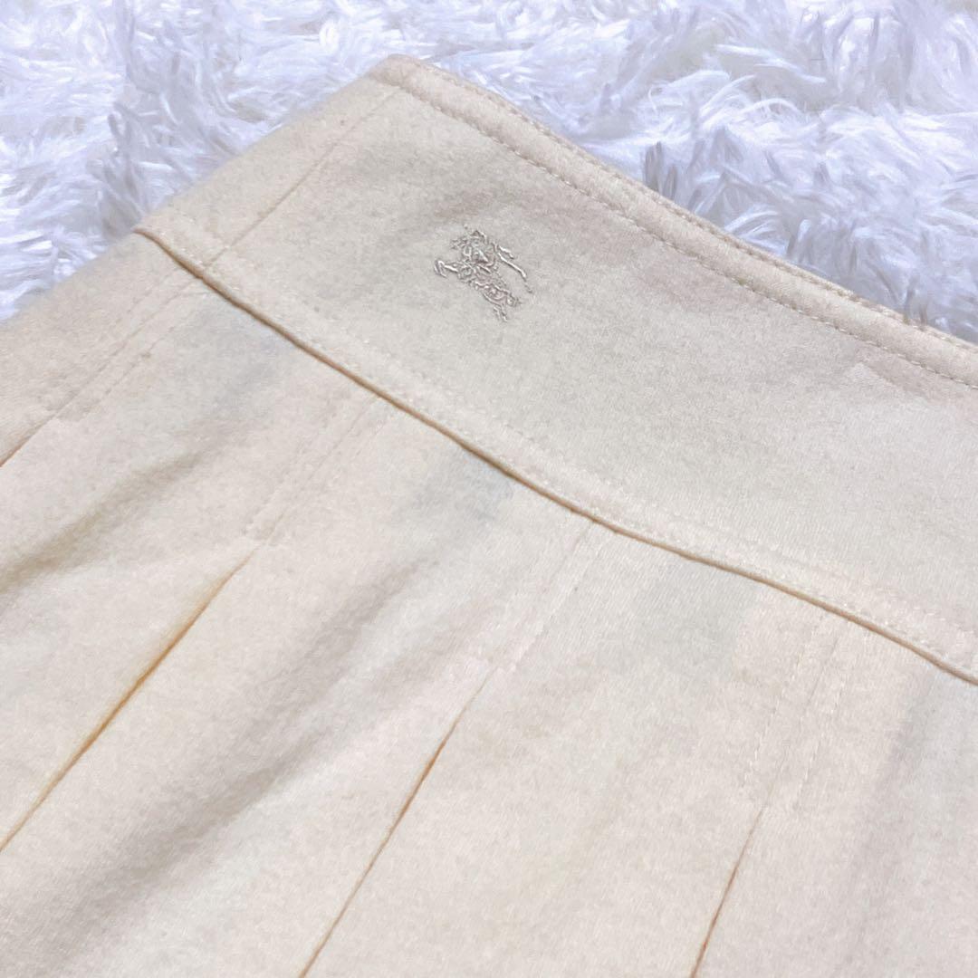 Yuki Yuki ⭐️バーバリーブルーレーベル　フレアスカート