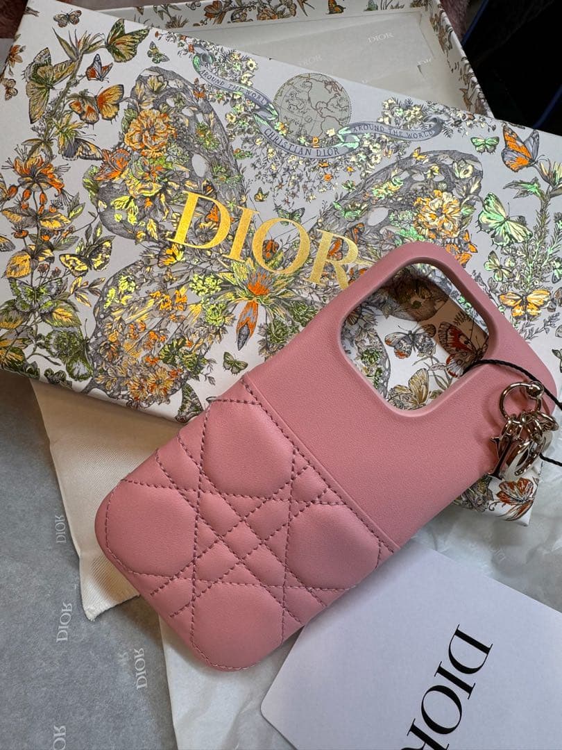 日本限定カラーiPhone15proケースディオール正規品