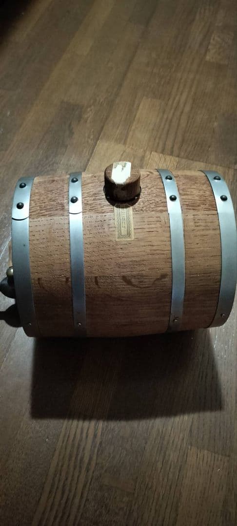 Suntory Pure Malt Whisky ミニバレル(空容器)