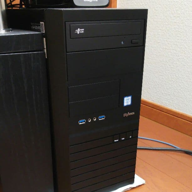 パソコン本体windows10corei7,16GB