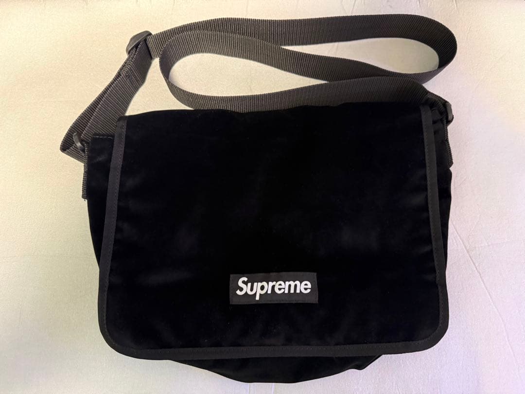 【わたがし】SupremeVelvetSmallMessengerBag