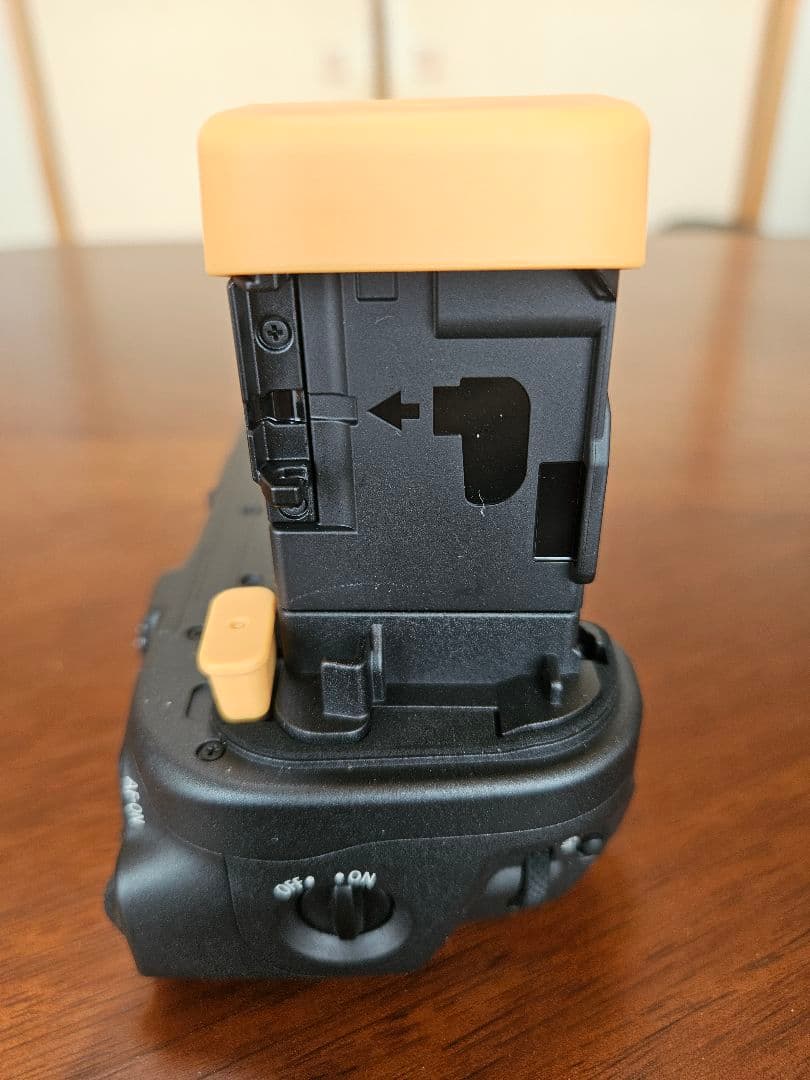 Canon BG-R20 縦位置グリップ(美品)+バッテリー LP-E6Pセット