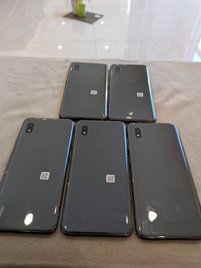 Galaxy a20 ブラック5台