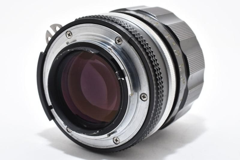 Nikon NIKKOR-P.C Auto 105mm F/2.5（整備品）
