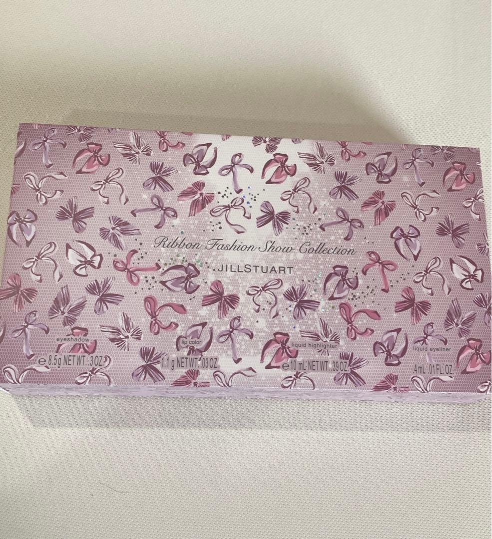 ジルスチュアート　リボンファッションショー　クリスマスコフレ2025 新品